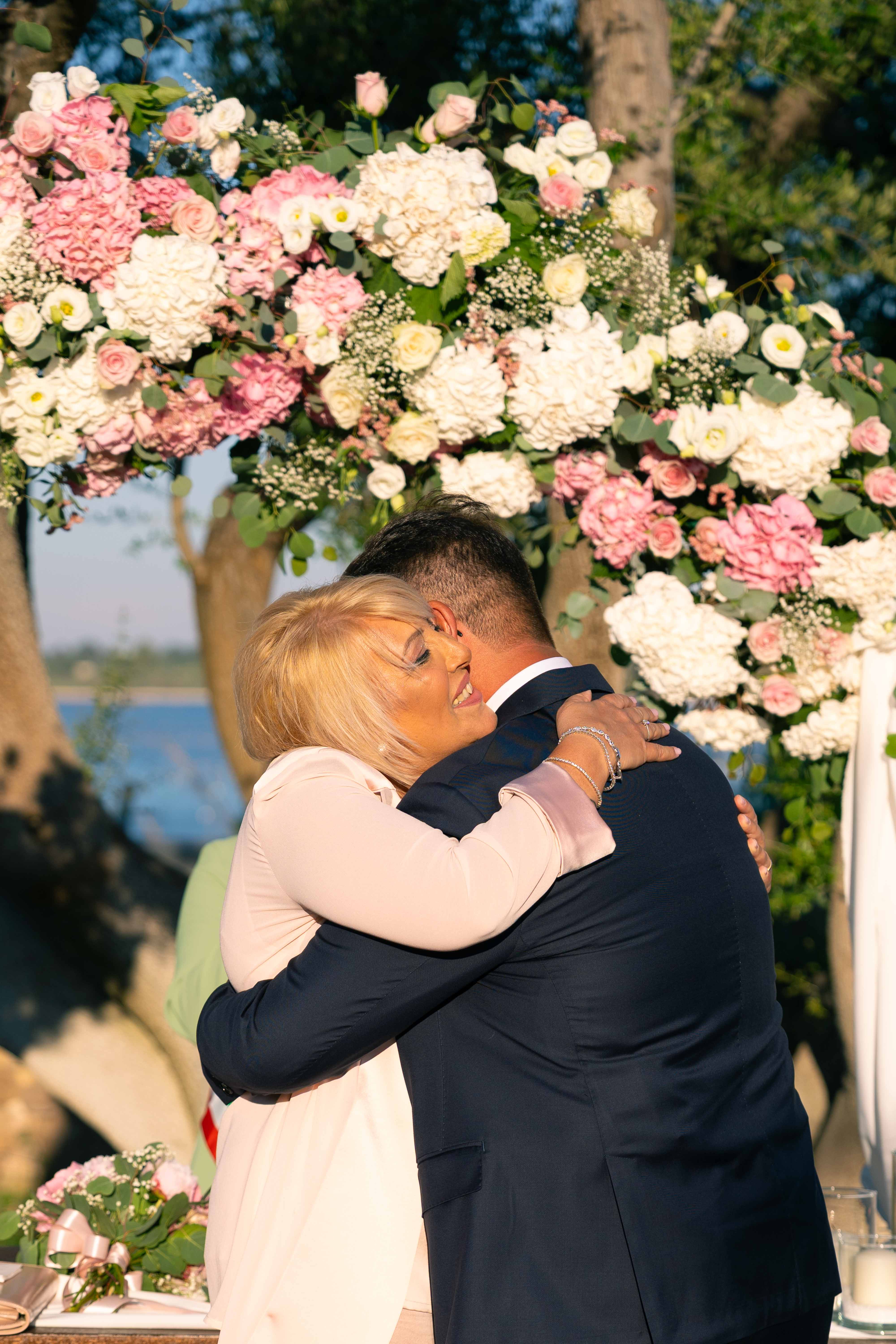 Wedding photographer Puglia — bride and groom portrait