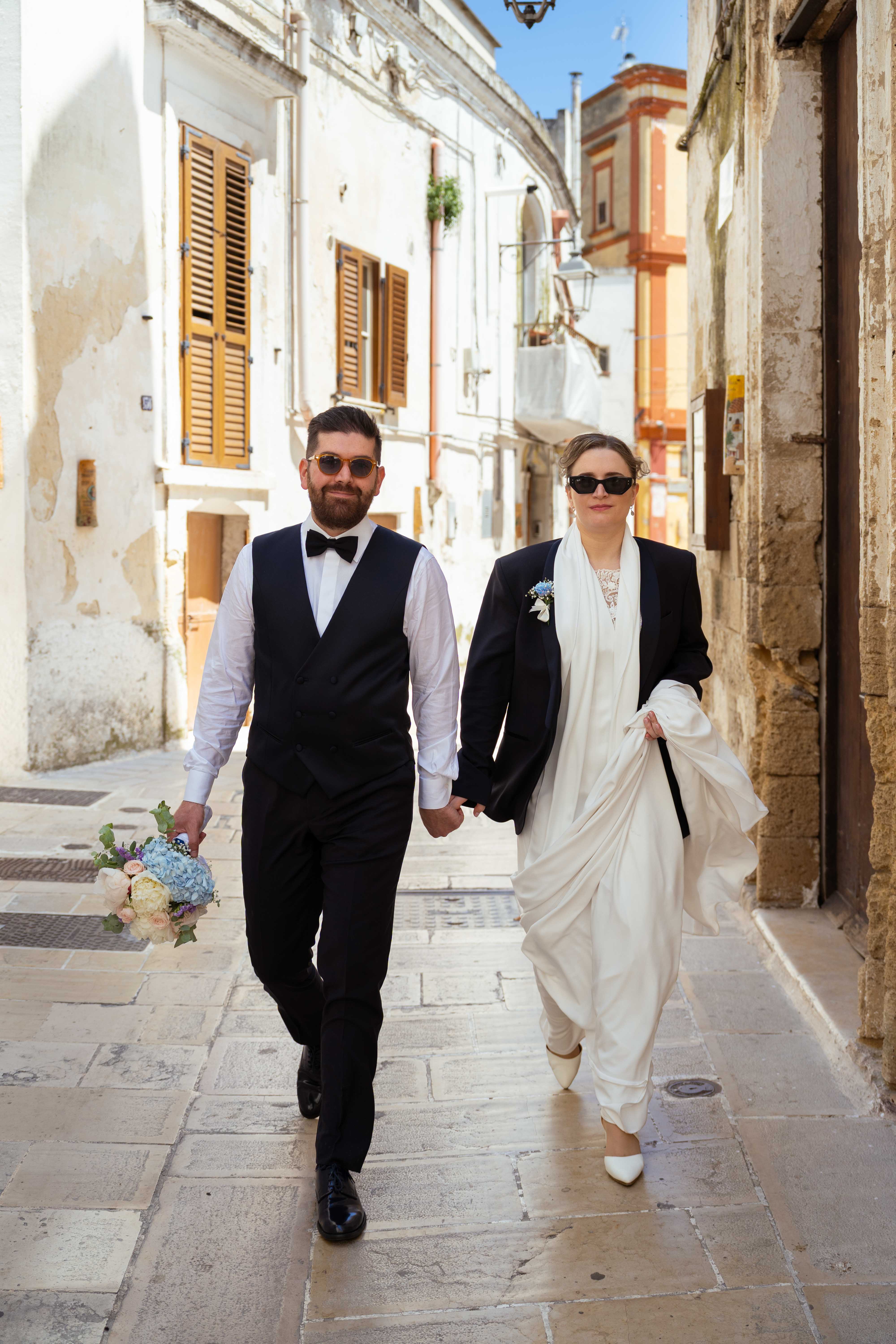 Destination wedding in Italy — golden hour portrait